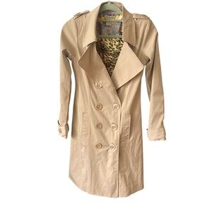 Vertigo Paris trench coat